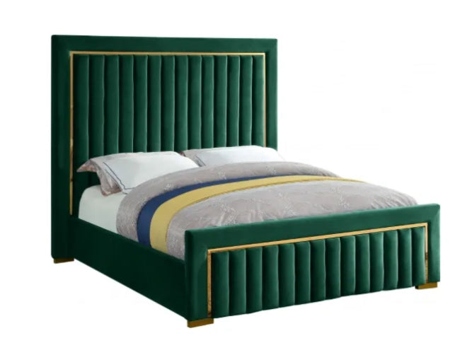 Dolce velvet queen bed