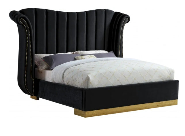 Faith velvet queen bed