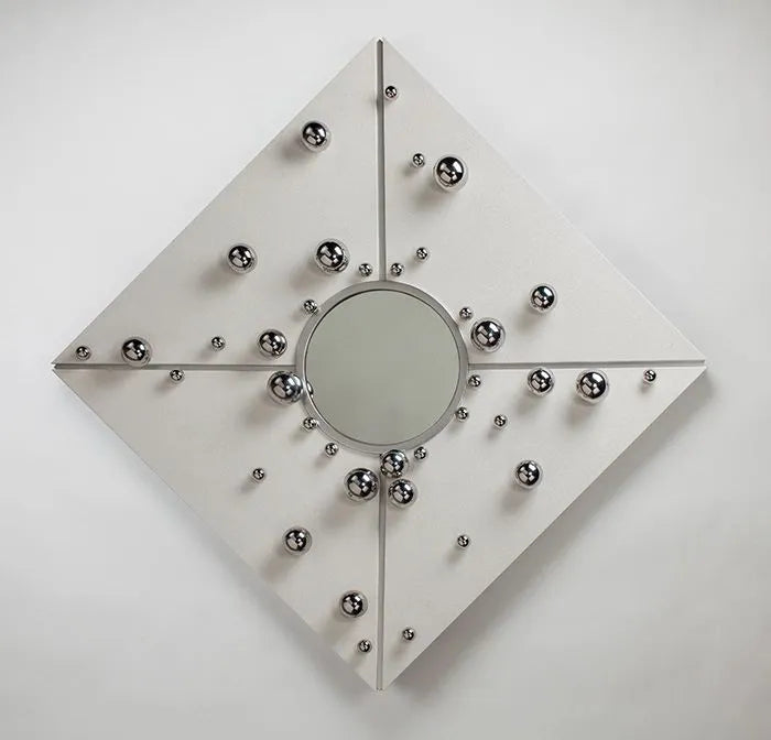 3D Silver Ball Mirror