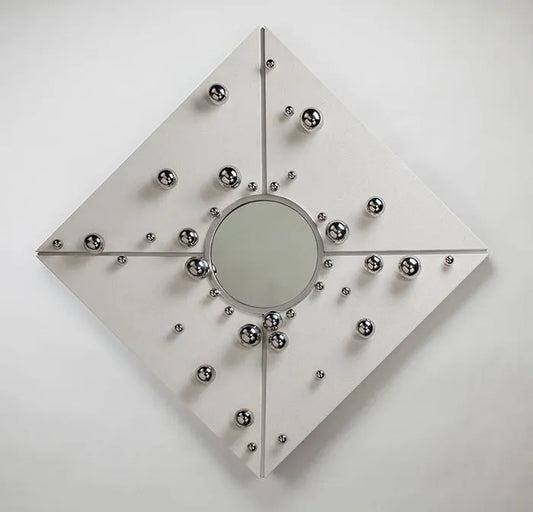 3D Silver Ball Mirror