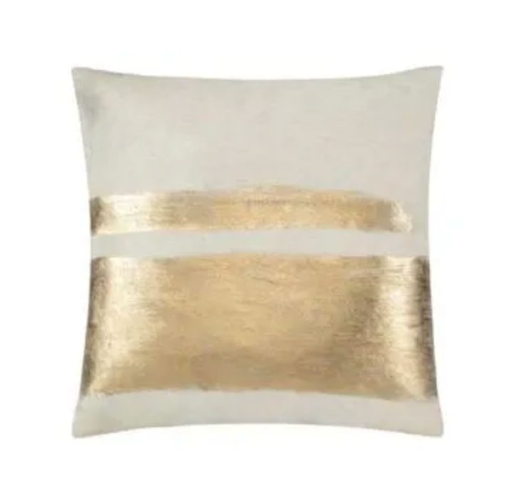 Amya Pillow