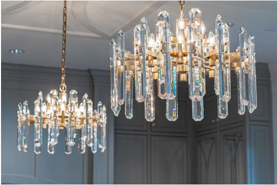 Bonnet Small Chandelier