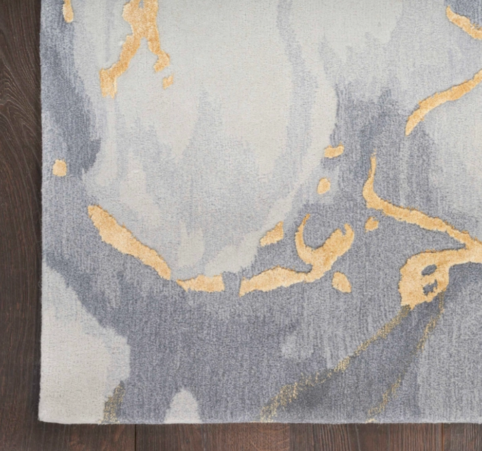 Prismatic Grey / Gold
