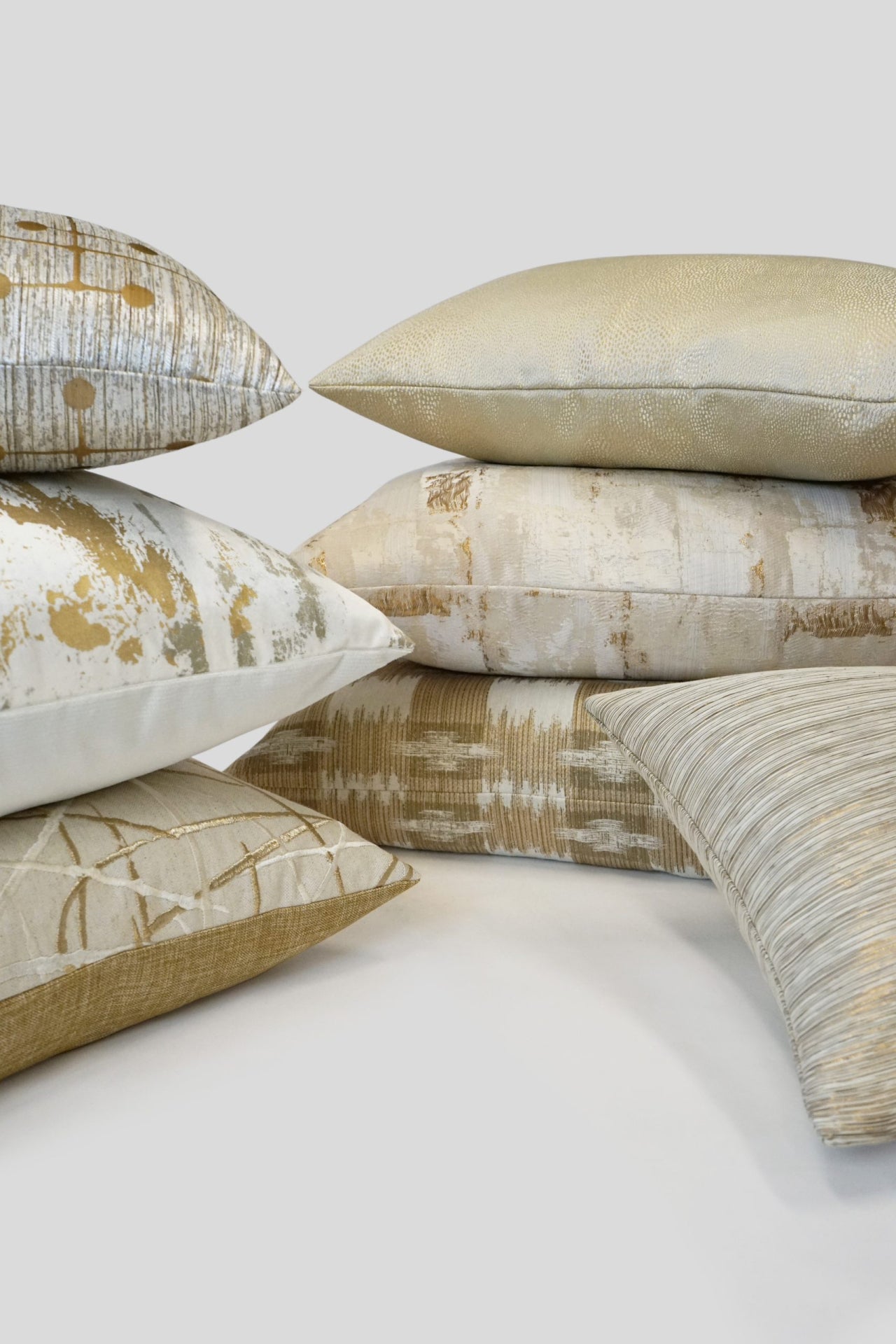 D.V. Kap London Pillow