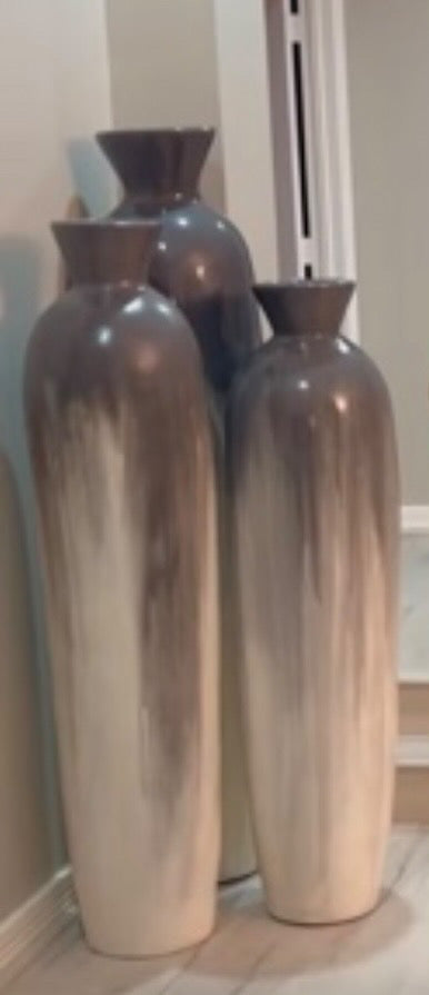 Set of 3 vases grey and white