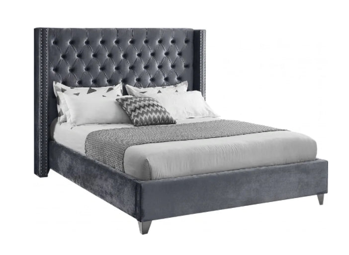 Ali queen bed