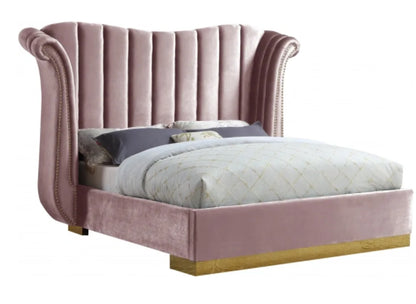 Faith velvet king bed