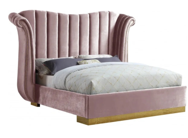 Faith velvet queen bed