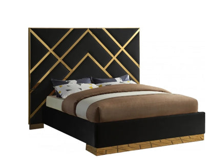 Pristine queen bed