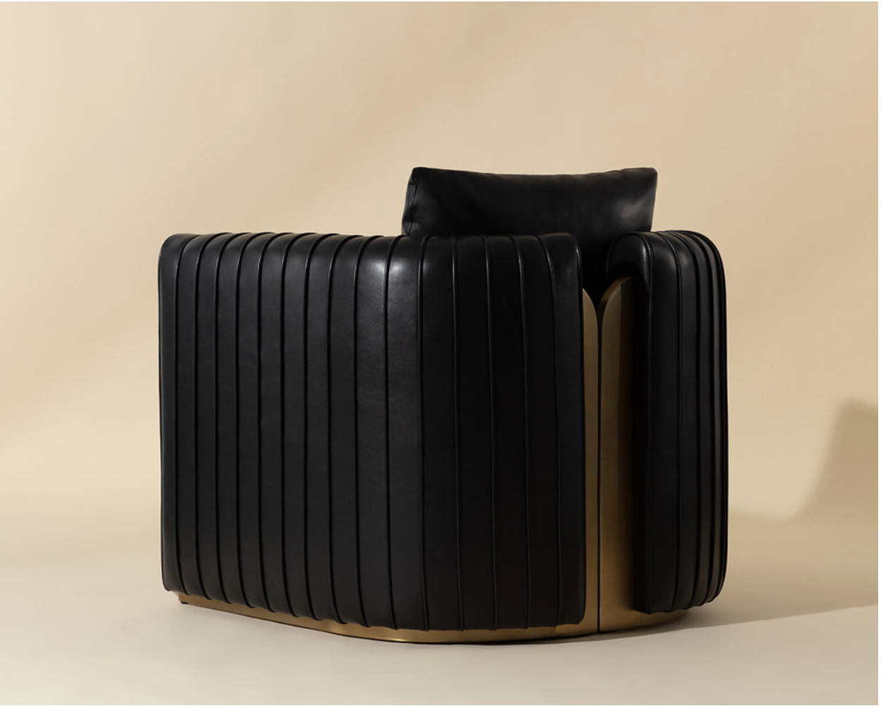 Alix Lounge Chair Black