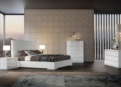 Anna Bed White Lacquer King