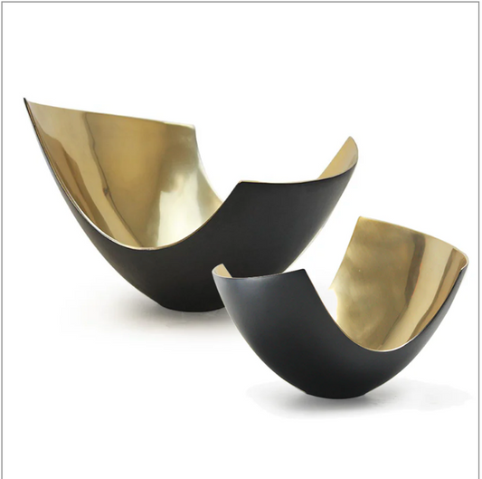 Black & Gold Metal Curve Vase
