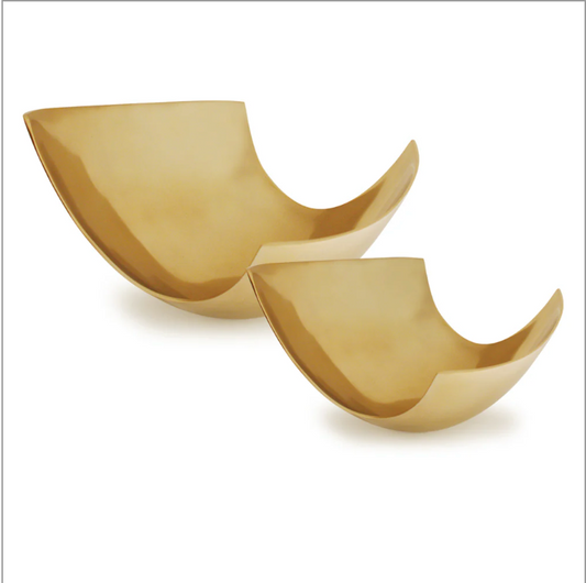 Gold Metal Curve Vase