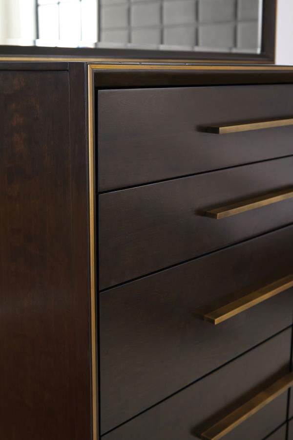 Astria Dresser