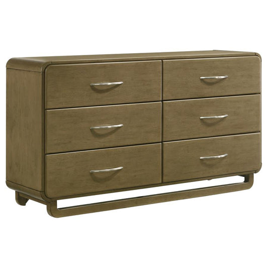 Lavine Dresser