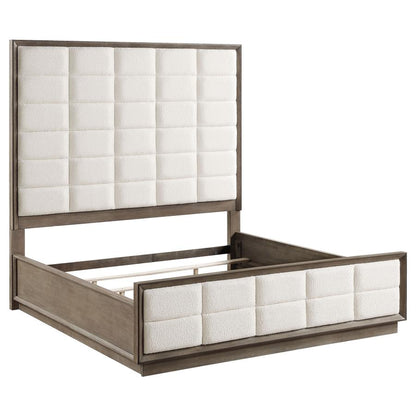 Astria Oak Bed