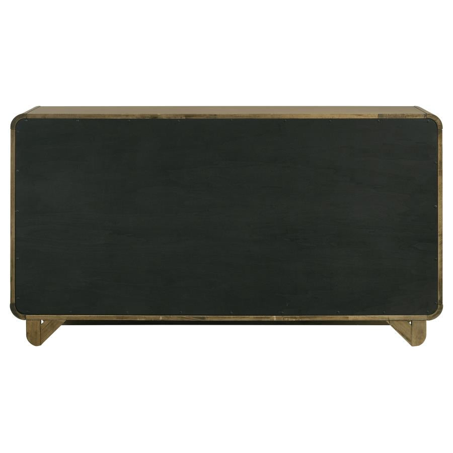 Lavine Dresser