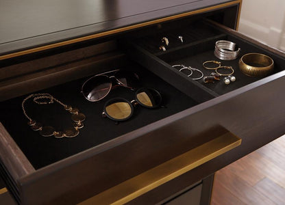 Astria Dresser