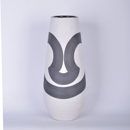 17" Noir Vase, Black/White