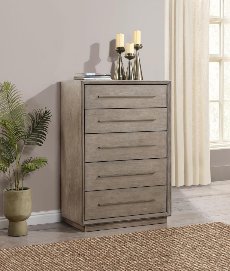 Astria Oak Chest