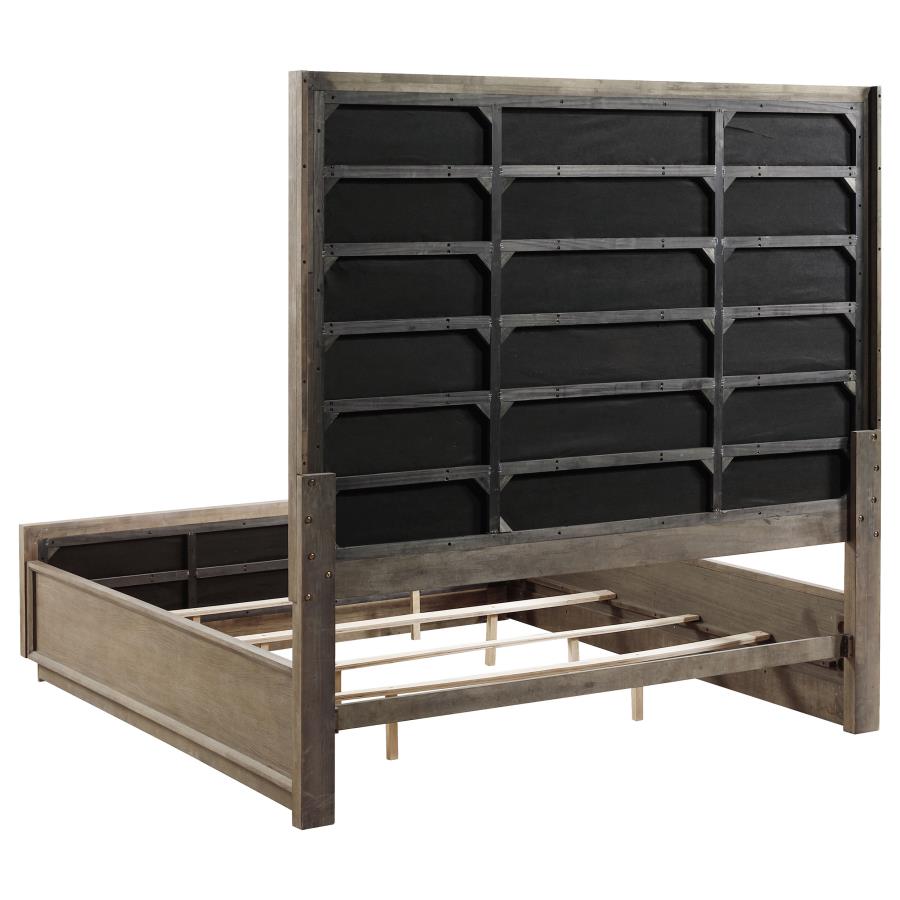 Astria Oak Bed